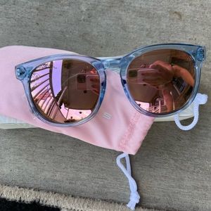 Pacific Grace Blenders Sunglasses NEW